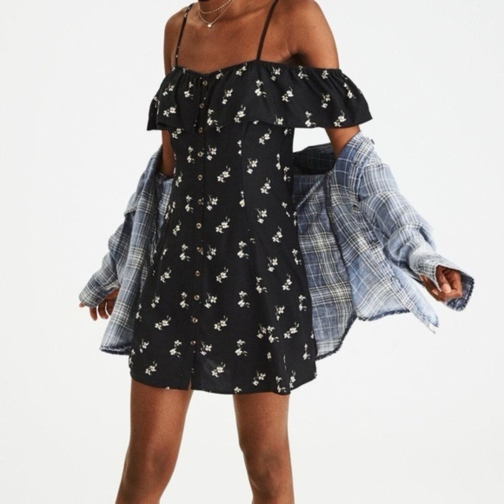 AEO 🌼 Flutter Sleeve Floral Mini Dress